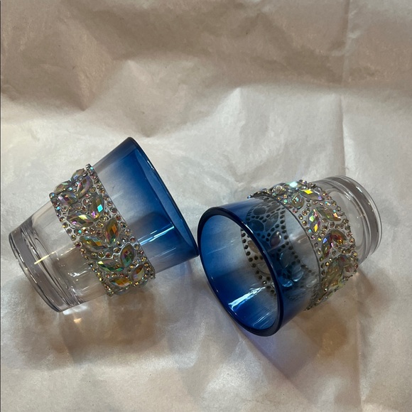 Hand Crafted Bling Embellished Plastic Shot Glasses Set of 2 - Picture 3 of 10